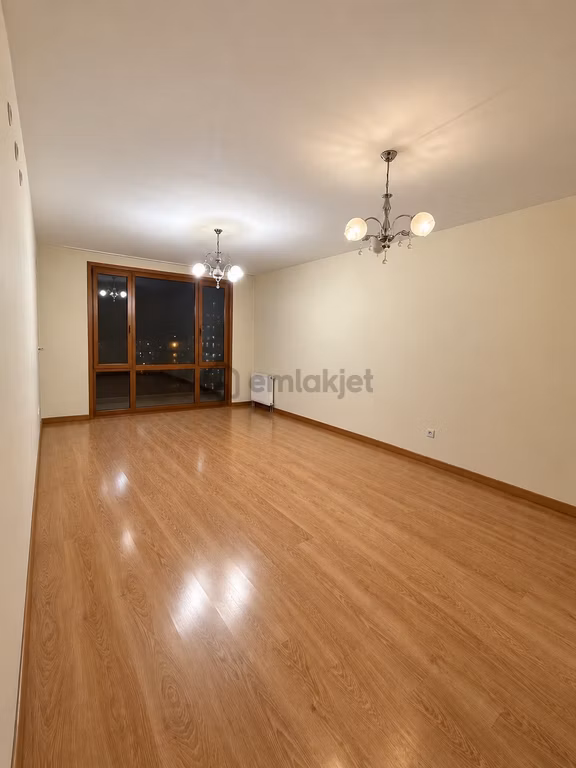 Altınevler Mah 2+1 Kat 4 İçi Yapılı 100 M2 1