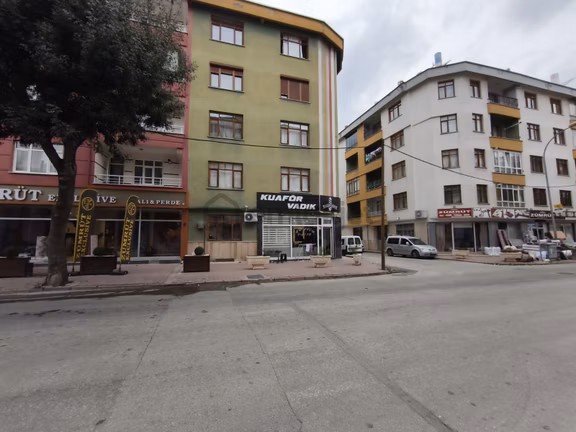 Araplar Akcami Yanında Satılık Daire 2