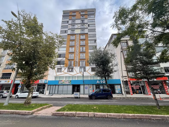 Kaçmaz Emlak'tan Yunus Emre Bul. Satılık 2+0 Daire 1