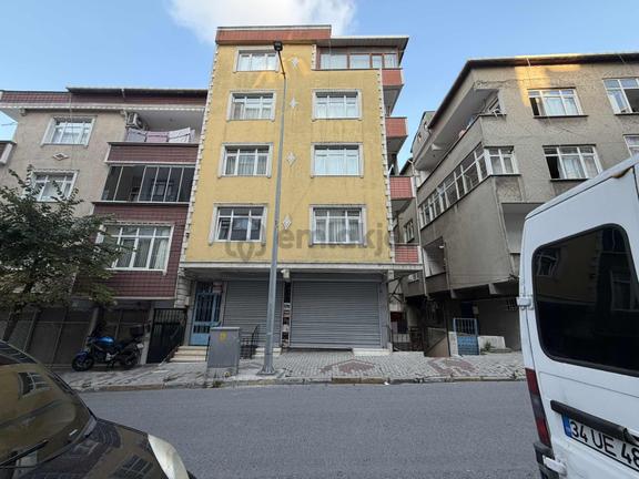 Bağcılar Göztepe Mahallesinde 1+1 Kiralık Daire 1