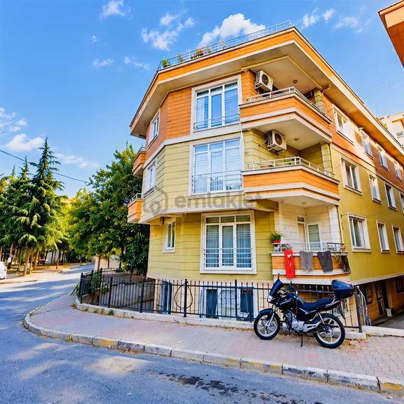 Gaziosmanpaşa Yıldıztabyada 2+1 Bahçe Katı Krediye Uygun 2