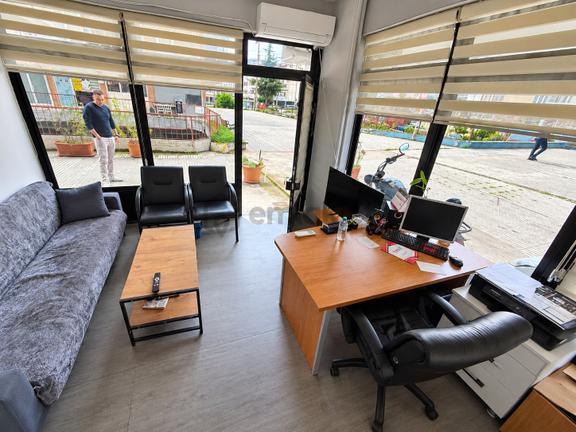 Akçaabat Söğütlü Akçataş Sitesi Altında Satılık Dükkan 2