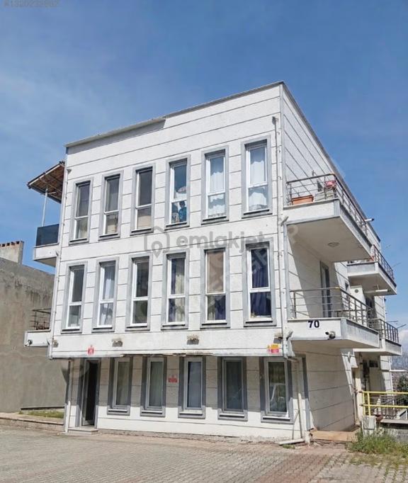Adapazarı Maltepe Mahallesi'nde 3+1 Geniş Teraslı Satılık Daire 1