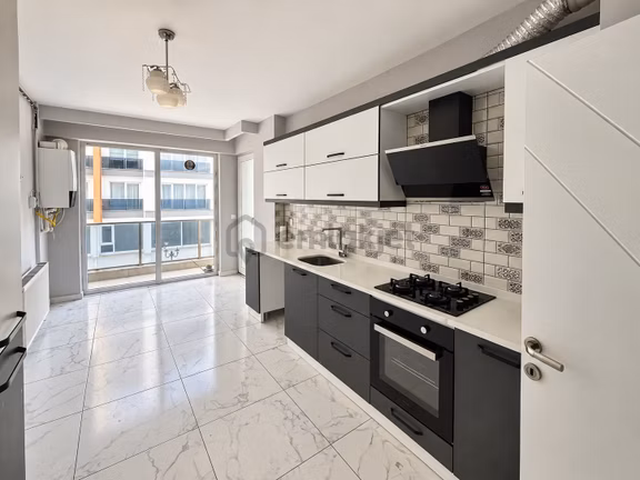 Isparta Gülistan Mahallesin'de 3+1 Kiralık Daire 1