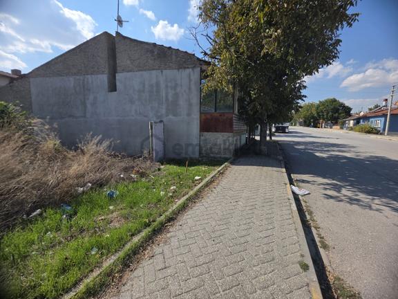 Rw Nestten Gündüğdu Mahallesinde Cadde Üzeri Satılık 315 M2 Arsa 2