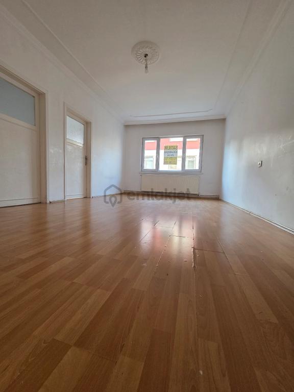 Ankara Sincan Mareşalda 3+1 Katta Kiralık Daire 2