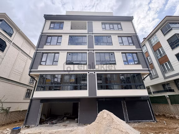 Özgü'den Dumlupınar'da Şahsi Garajlı Arakat Lüks 3+1 Daire 2