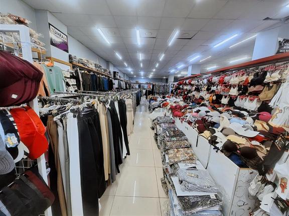 Mehmetoğlu Gayrimenkulden Reşadiye Mah.250 M2 Satılık Dükkan 1