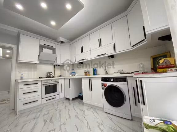 Au-emek Mh.ziya Gökalp Cd.üzeri 3.kat 110m2 Asansörlü 2+1 Daire 2