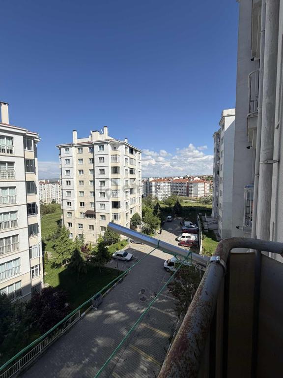 As-erenköy Tokilerde Satılık Fırsat 2+1 Çift Balkon Daire 1
