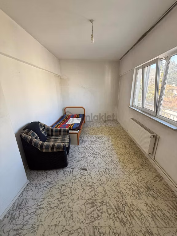 As-2.arabacılar Bulvarı Üzeri Çift Balkon 3+1 Kiralık Daire 2