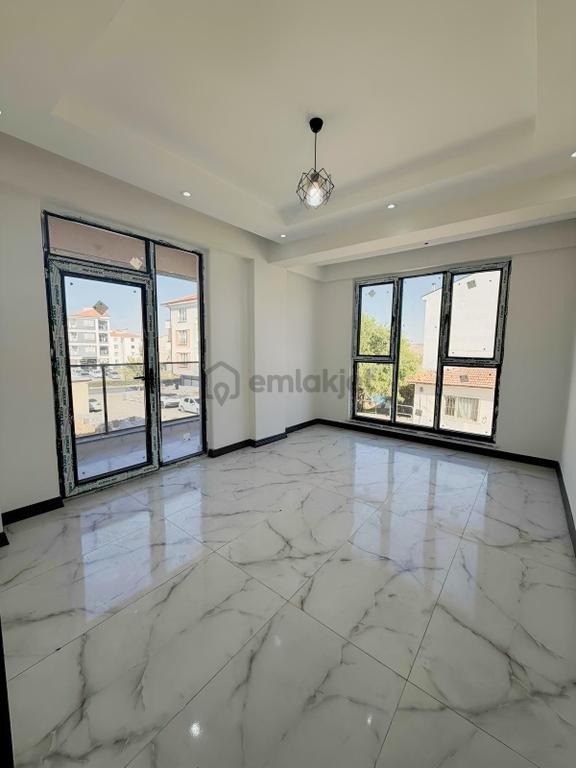 Ar-032 Vadişehir Mah. 2+1 90m2 3 Balkonlu Kat Seçenekli Daire 1