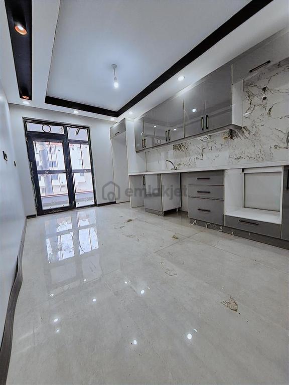 Ar-035 Çamlıca Mah. 150 M2 Özel Garajlı 3+1 Tramvay Yakını 1