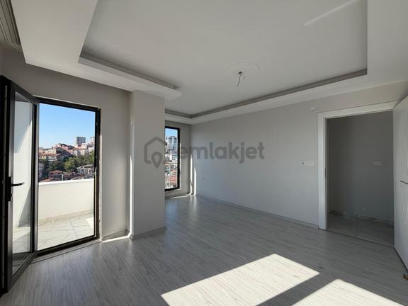 Asil'den Alibeyköy Çırçır Mah.2+1 / 70m² / 2.kat Metroya Yakın.. 2
