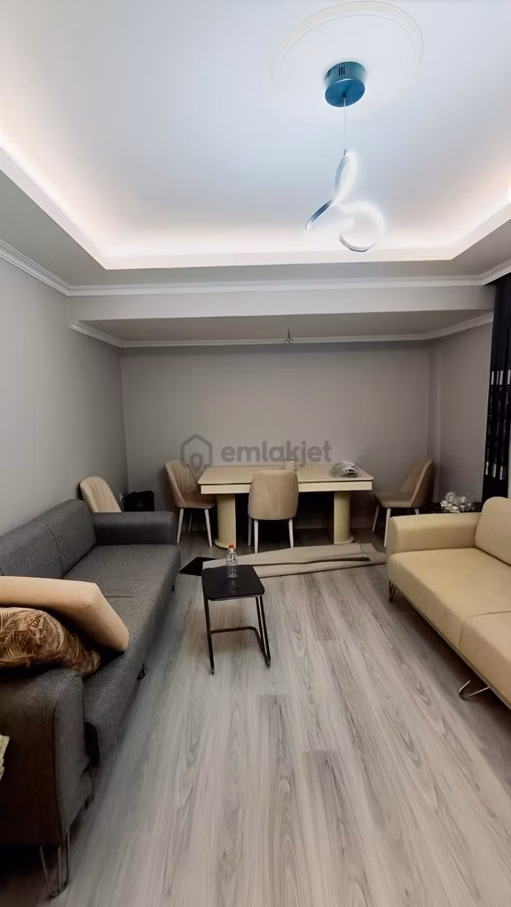 Avcılar Merkez Çok Uygun Metrobüse Yakın 2+1 Kat 1 Acil Satılık 1