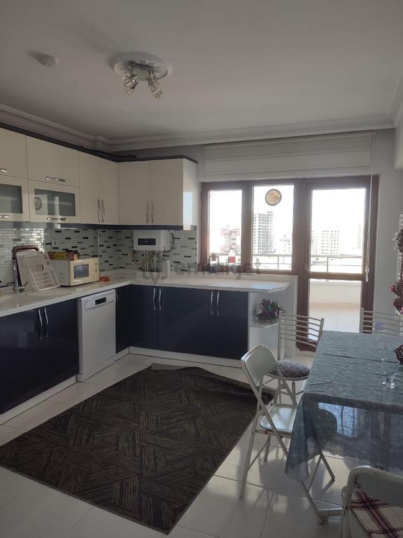 Konumu Güzel 3+1 Eşyalı Kiralık Daire 1