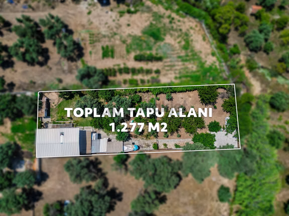 Foça Yeniköy'de 1.277 M2 Arsa Üzerinde Satılık Müstakil Ev 2