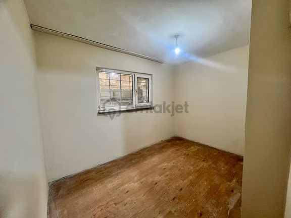 Gazi Mah Satılık Yatırıma Uygun 2+1 Bahçekat Daire 1