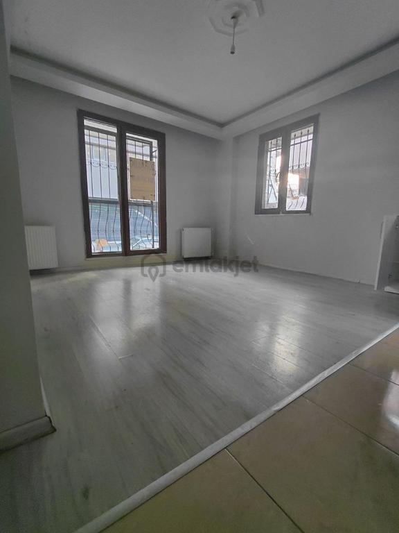 Sancaktepe Yenidoğan Mah.yüksek Giriş Daire 1