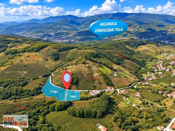Hak Emlak'tan Yayla Köyünde Satılık 2+1 M.ev Ve 17.639m² Arazi 2