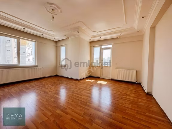 Meydankavağı'nda Site İçerisnde Masrafsız 3+1 Kiralık Daire 1