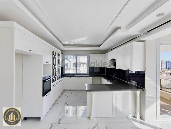 Kiralık 4.5+1 Lüks Havuzlu Daire Wınston Avm Civarı 1