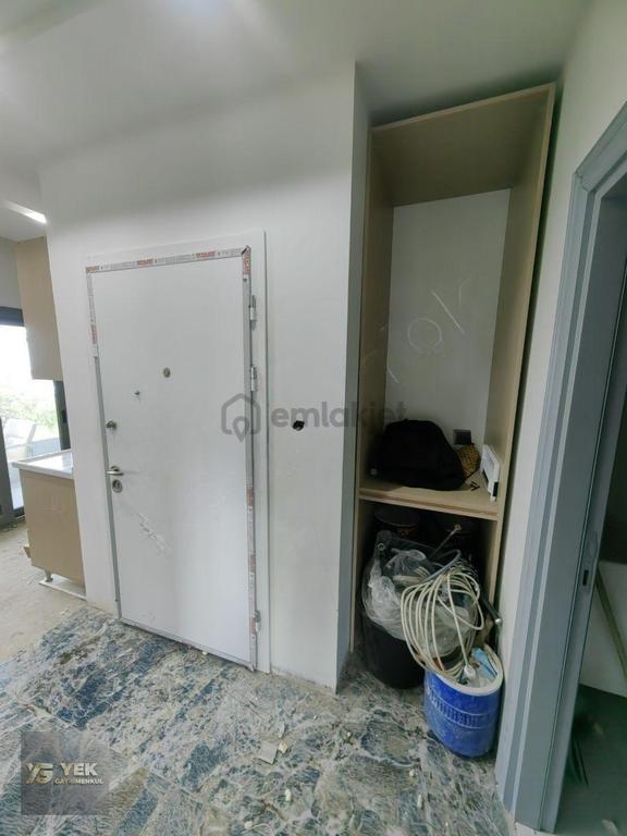 Mersin Erdemli Koyuncu Mahallesinde 1+1 Satılık Daire 1