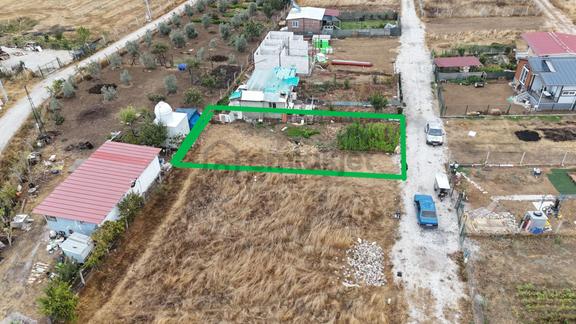 İzmir Menderes Tekelide Elektrik Sulu 250 M2 Koopretif Tapulu Bahçeler 1