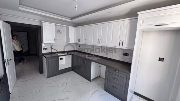 Vıp Gym.den Alaçam Yenicami Mah.de 100m2, 2+1 Satılık Daire2 1