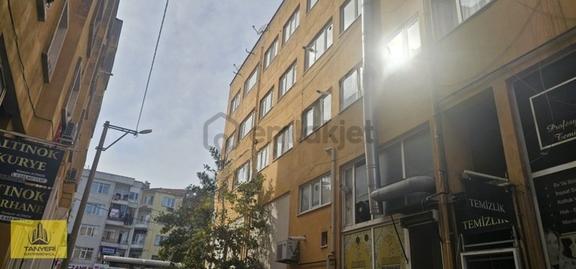 Şehrin Tam Merkezinde Kiralık 2+1 Daire 2