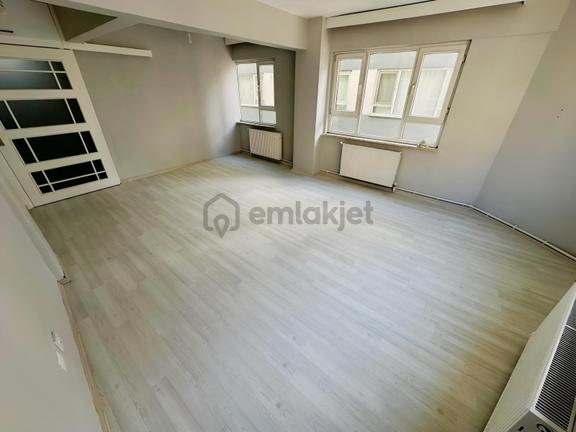 Heykel İbrahimpaşa'da | Bakımlı Ferah 3+1 Ara Kat Kiralık Daire 2