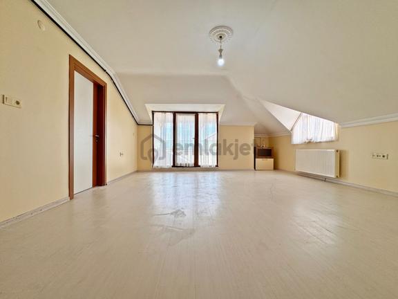 Home Vizyon Bahçelievler Soğanlı Çavuşpaşa Kiralık Teras Katı 1+1 Daire. 1