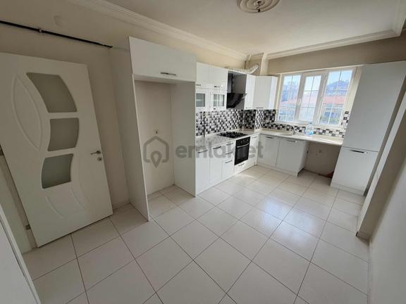 Sancak Modalıfe Yakını Kiralık Arakat 3+1 Daire 1