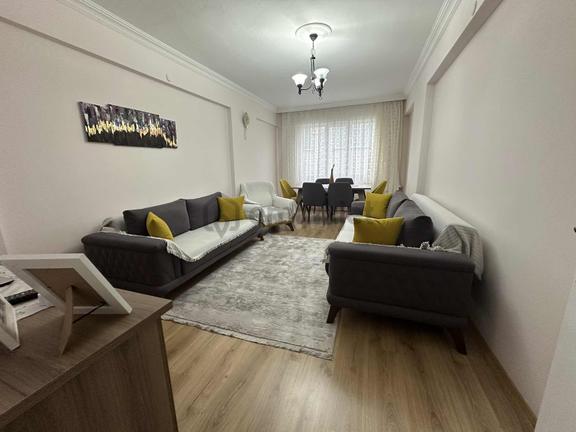 Çekmeköy Akkon Sitesi İçi Yenilenmiş 2+1 Satılık Daire 1