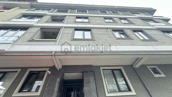 Çekmeköy M.sinan Mh Merkezi Lokasyonda Kiralık 2+1 Ara Kat Daire 2