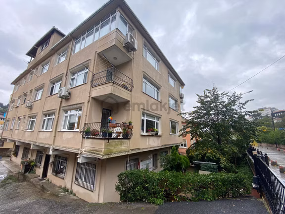 Üsküdar Çengelköy Merkezde Otoparklı 2+1 Kiralık Daire 2