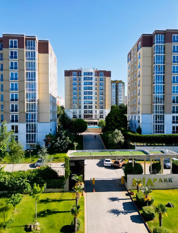 Pendik Yenişehir Mia Park Sitesi'nde Bahçe Cepheli 3+1 Daire 1
