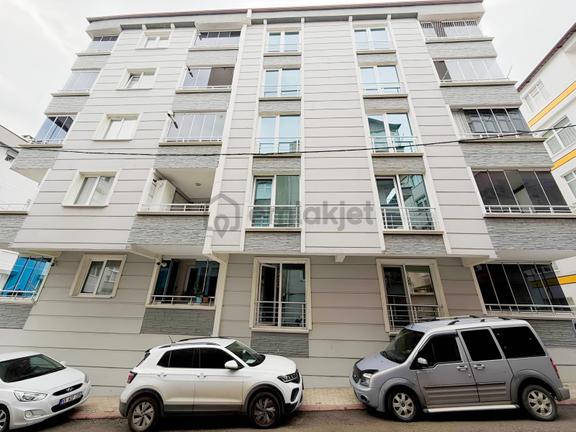 Katılım Evlerine Uygun Asansörlü Masrafsız Satılık 3+1 Daire 1