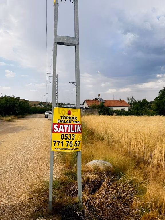 Çayırbağı Kuran Kursu Yanında 2 Kat İmarlı 14160m2 Satılık Arsa 1