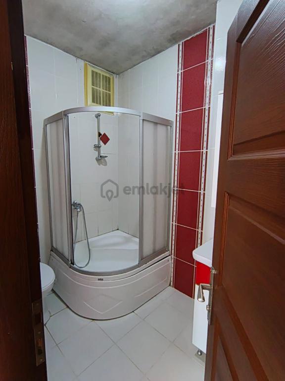 Samsun Atakum Ömürevlerinde Asansörlü 4.kat 3+1 Eşyasız Kiralık 1