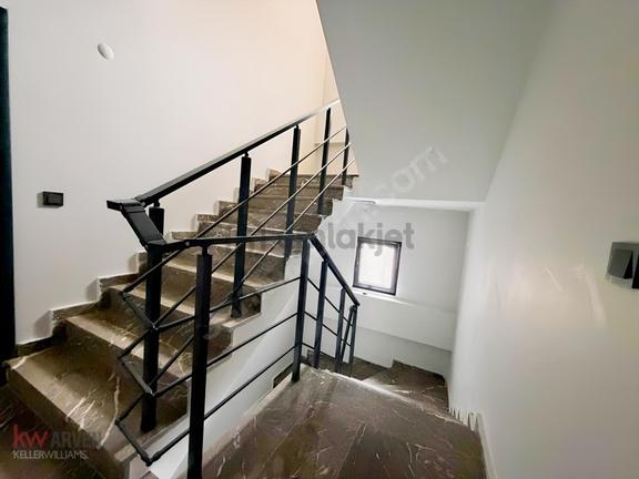 Kw Arven - Başiskele Serdar Mahallesi 3+1 Kiralık Daire 2