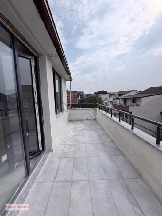 Körfez Esentepe Mah Kiralık 2+1 Dubleks Daire 1