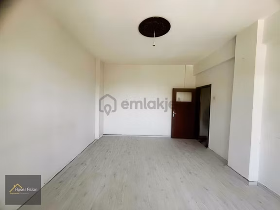 Erkilet Osmangazi Kayseri Gross Karşısı 3+1 Kombili Kiralıkdaire 1