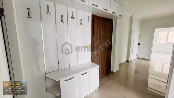 Ünsal Mahallesi'nde 2+1 Ayrı Mutfaklı Kiralık Daire 2