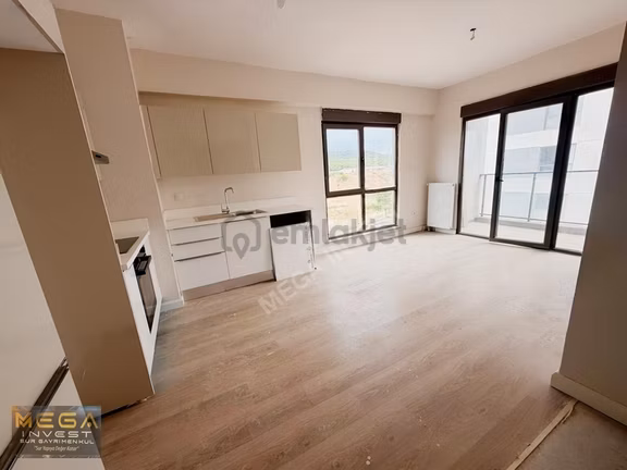 Mega İnvest'den Sur Yapı Da Kiralık 86 M2 2+1 Daire 2