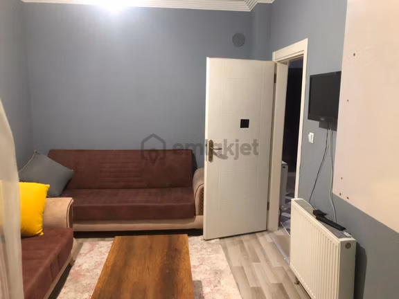 Tabduk Emre Mah. Hazır Kiracılı Satılık Fırsat Apart 1