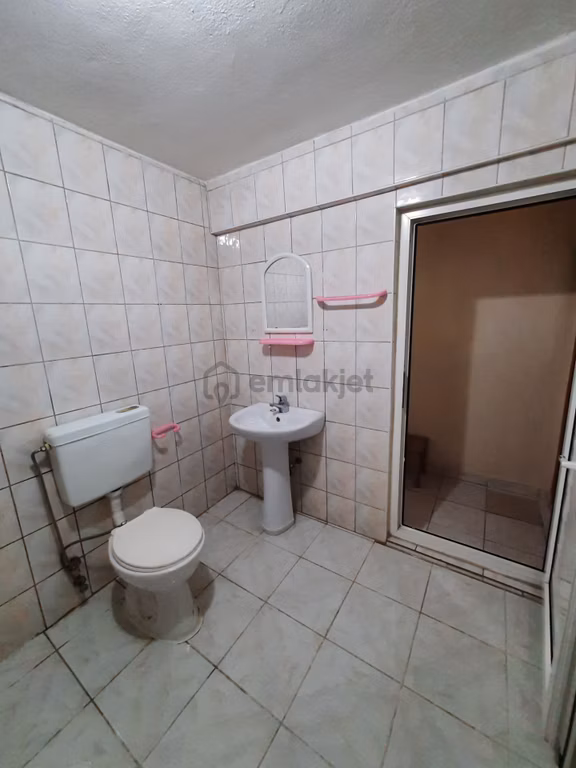 Yıldırım Şevket Yılmaz Hastanesi Yakını - Net 90 M² 1