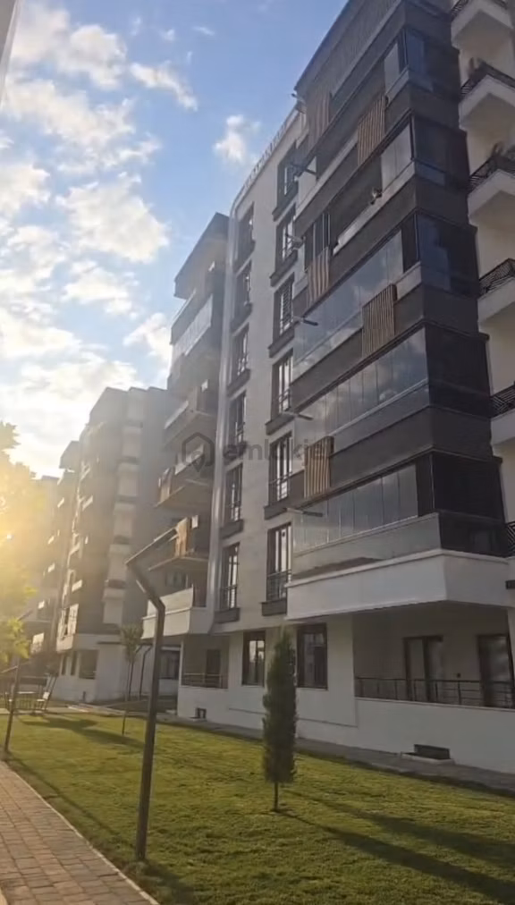 Hasankeyf Fenni Muayene Karşısı 3.5+1 Ultra Lüks Site İçi Daire