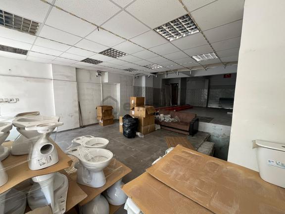 Sincan Plevne Mah'de Cadde Üzeri 85m² + 42m² Wc'li Satılı Dükkan 2
