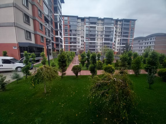 Türköz Ata Sitesi Eşyalı 1+1 Kiralık Daire 2